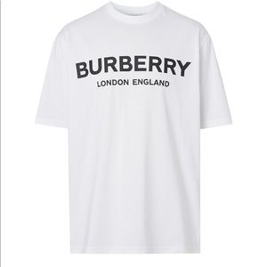 Burberry tshirt